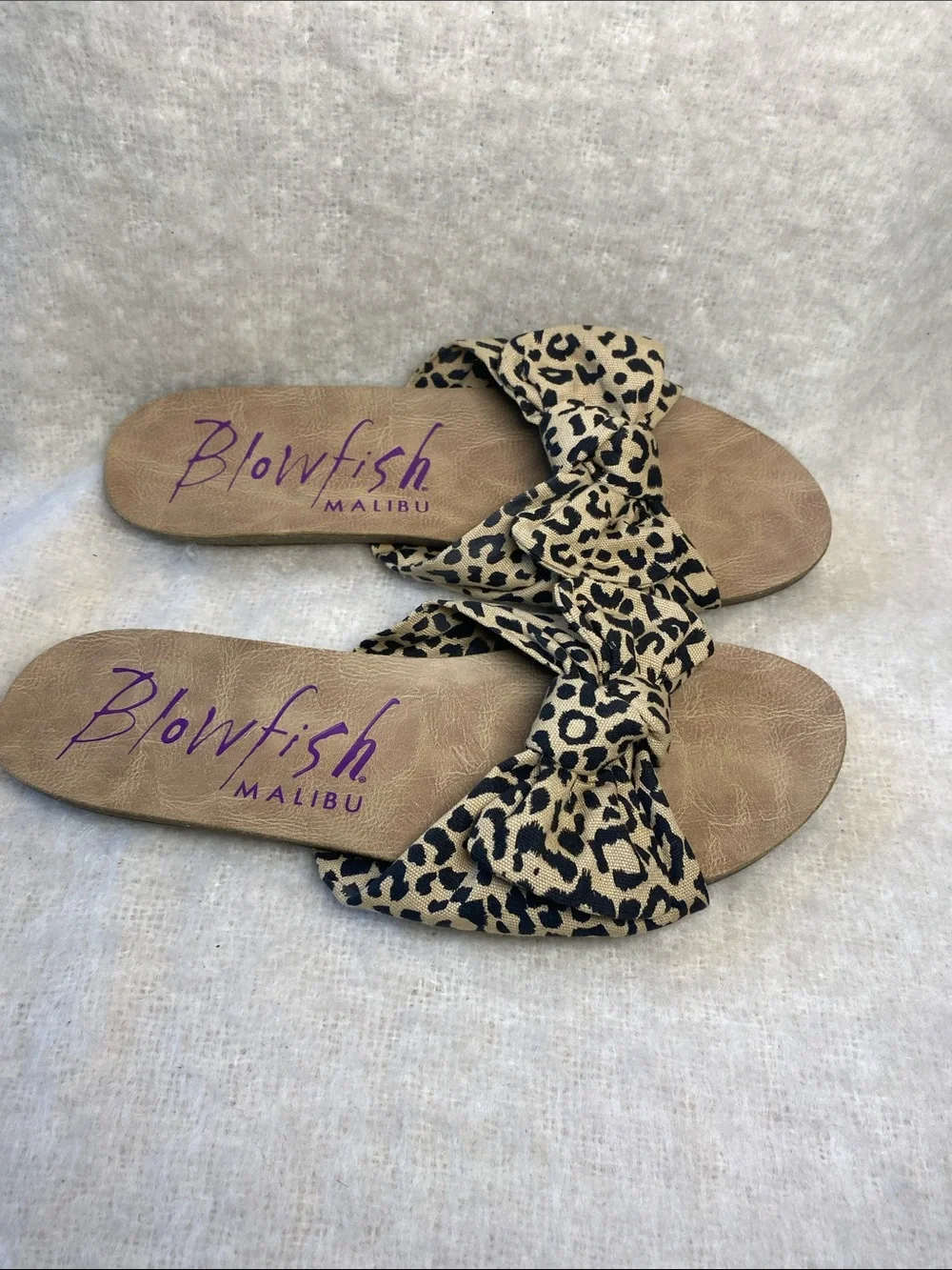 Blowfish Leopard Bow Slide Sandals - Beige & Black Size 9.5